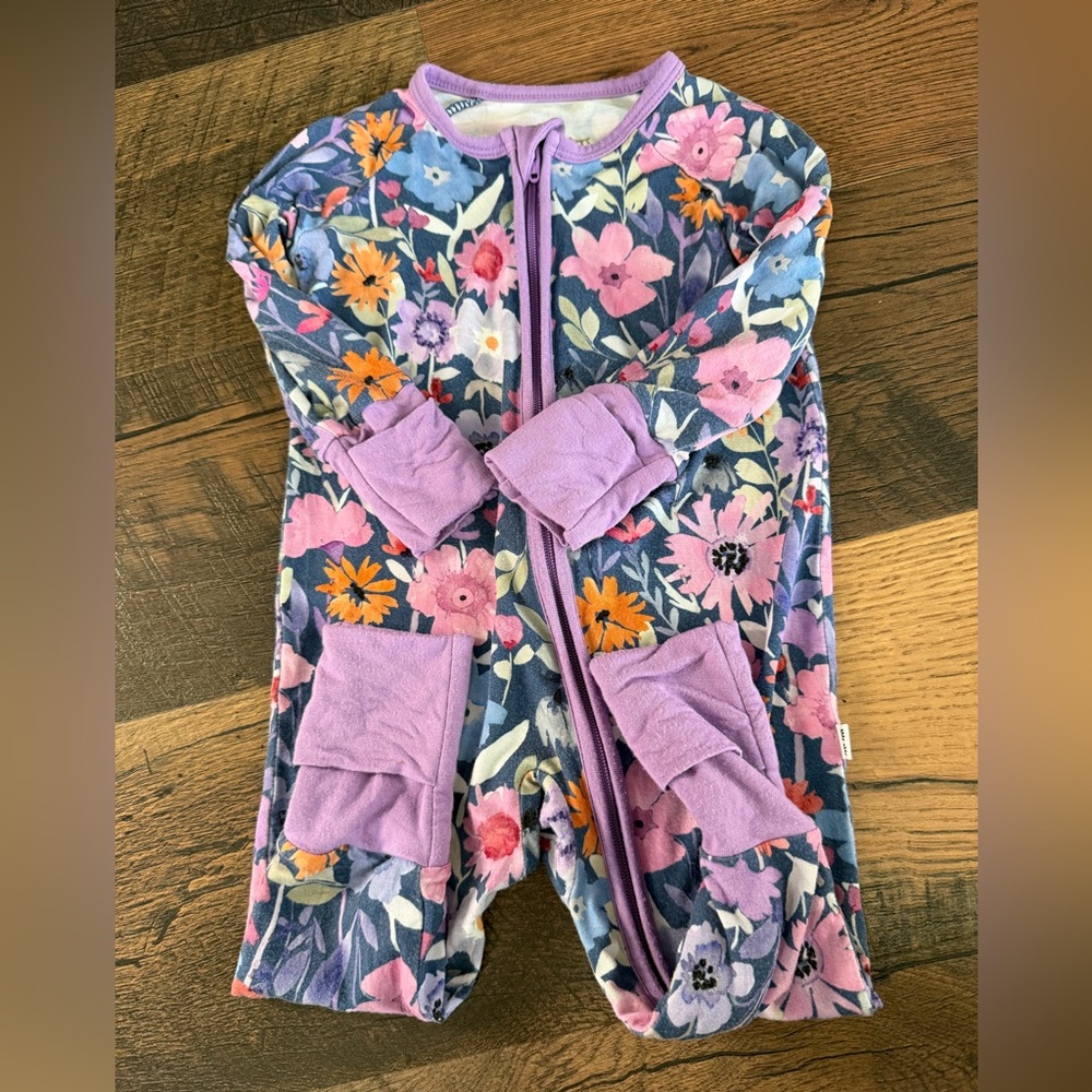 Little Sleepies DUSK BLOOMS Floral
Zippy Footie - Picture 3 of 5